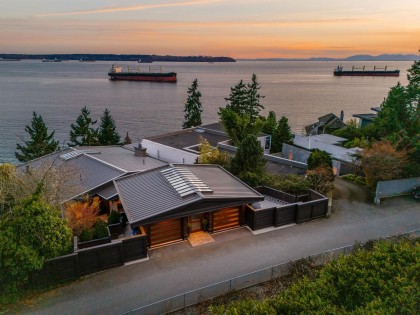 Photo 1 at 3673 Sunset Lane, West Bay, West Vancouver