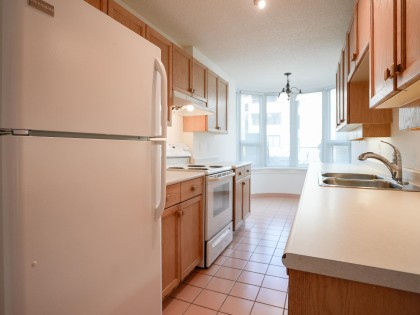 Photo 6 at 101 - 1845 Robson Street, West End VW, Vancouver West