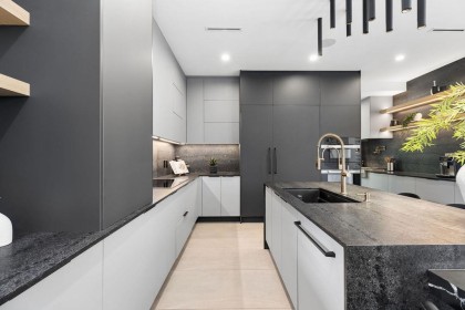 Photo 11 at 1200 Bedford Court, Edgemont, North Vancouver