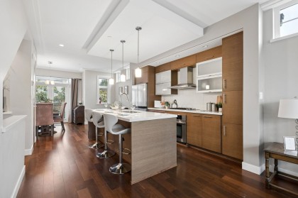 Photo 3 at 5423 Willow Street, Cambie, Vancouver West