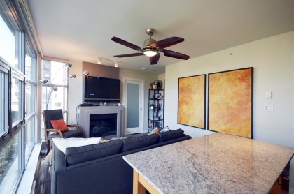 Photo 2 at 601 - 989 Beatty Street, Yaletown, Vancouver West