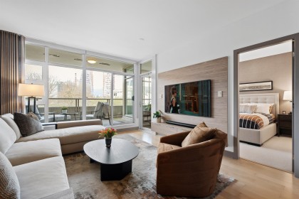 Photo 2 at 205 - 1808 W 1st Avenue, Kitsilano, Vancouver West