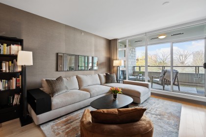 Photo 3 at 205 - 1808 W 1st Avenue, Kitsilano, Vancouver West