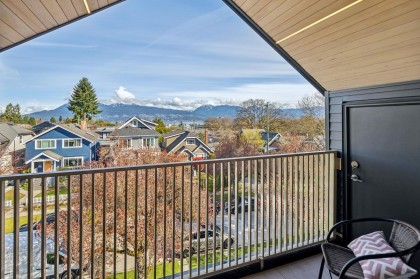 Photo 23 at 1 - 3642 West 20th Avenue, Dunbar, Vancouver West