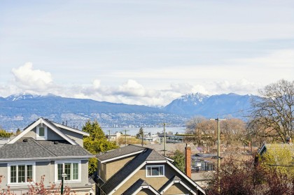Photo 27 at 1 - 3642 West 20th Avenue, Dunbar, Vancouver West