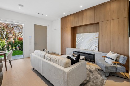 Photo 5 at 1 - 3642 West 20th Avenue, Dunbar, Vancouver West