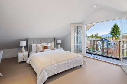 Photo 18 at 1 - 3642 West 20th Avenue, Dunbar, Vancouver West