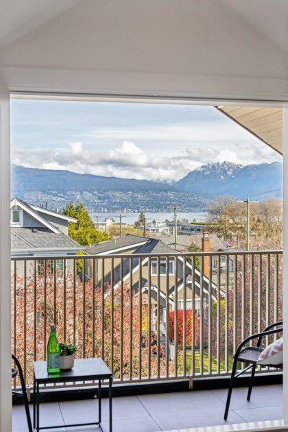 Photo 25 at 1 - 3642 West 20th Avenue, Dunbar, Vancouver West
