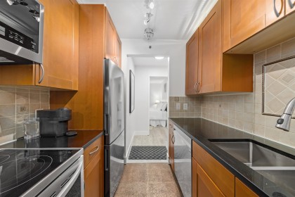 Photo 9 at 1403 - 1060 Alberni Street, West End VW, Vancouver West