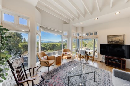 Photo 32 at 670 Montroyal Boulevard, Canyon Heights NV, North Vancouver