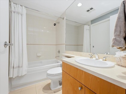 Photo 23 at 202 - 1790 Bayshore Drive, Coal Harbour, Vancouver West