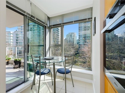 Photo 13 at 202 - 1790 Bayshore Drive, Coal Harbour, Vancouver West
