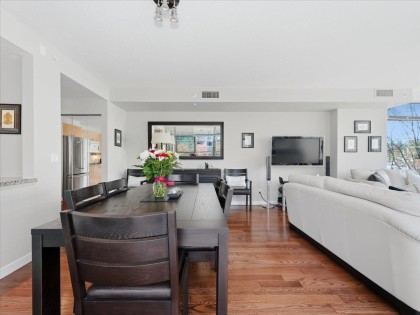 Photo 5 at 202 - 1790 Bayshore Drive, Coal Harbour, Vancouver West
