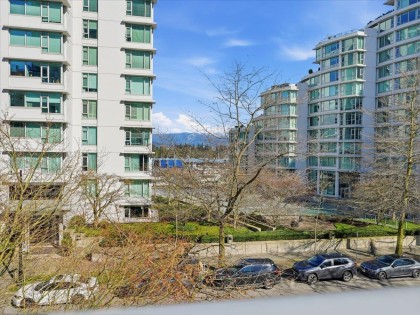 Photo 15 at 202 - 1790 Bayshore Drive, Coal Harbour, Vancouver West