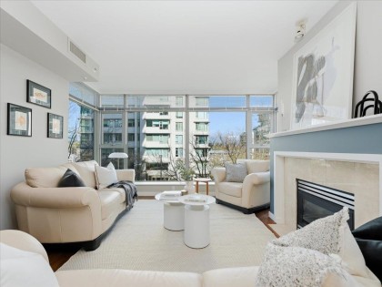 Photo 8 at 202 - 1790 Bayshore Drive, Coal Harbour, Vancouver West