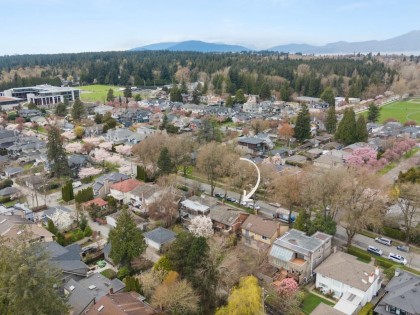 Photo 2 at 3958 W 29th Avenue, Dunbar, Vancouver West