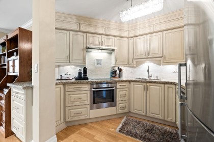 Photo 6 at 203 - 1125 Gilford Street, West End VW, Vancouver West