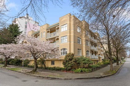 Photo 1 at 203 - 1125 Gilford Street, West End VW, Vancouver West