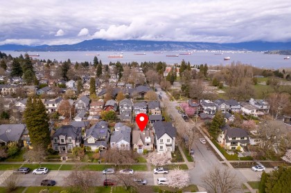 Photo 24 at 4405 W 9th Avenue, Point Grey, Vancouver West