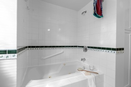 Photo 11 at 4405 W 9th Avenue, Point Grey, Vancouver West