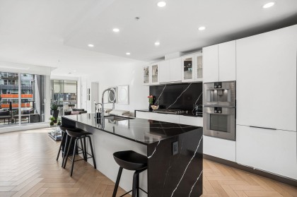 Photo 14 at 501 - 138 Athletes Way, False Creek, Vancouver West