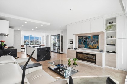 Photo 11 at 501 - 138 Athletes Way, False Creek, Vancouver West