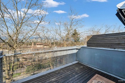 Photo 16 at 2 - 850 W 8th Avenue, Fairview VW, Vancouver West