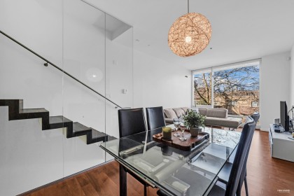 Photo 7 at 2 - 850 W 8th Avenue, Fairview VW, Vancouver West