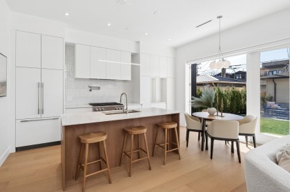 Photo 3 at 2 - 3648 West 20th Avenue, Dunbar, Vancouver West