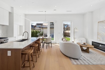 Photo 8 at 2 - 3648 West 20th Avenue, Dunbar, Vancouver West