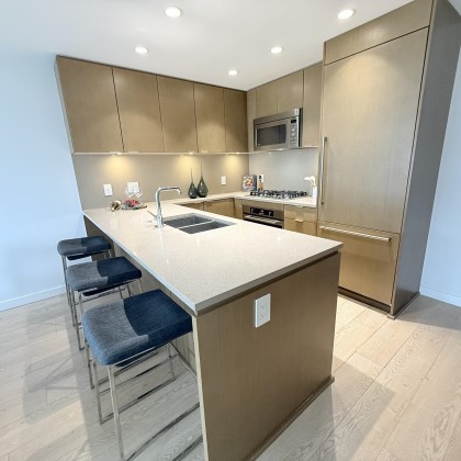 Photo 9 at 1401 - 112 E 13th Street, Central Lonsdale, North Vancouver