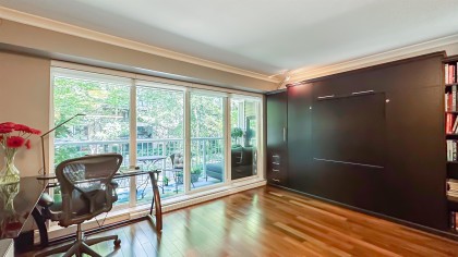 Photo 4 at 204 - 2628 Yew Street, Kitsilano, Vancouver West