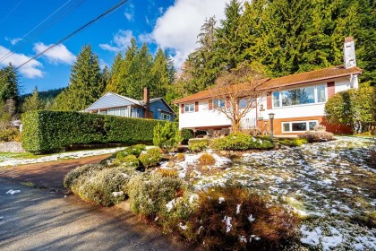 Photo 2 at 4651 Valley Road, Lynn Valley, North Vancouver