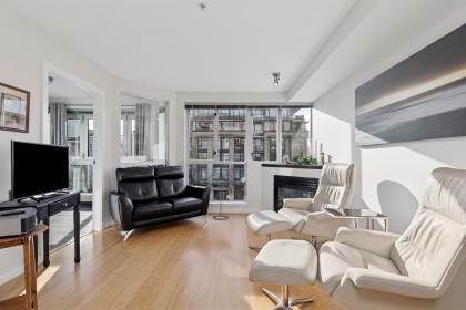 Photo 2 at 311 - 122 E 3rd Street, Lower Lonsdale, North Vancouver