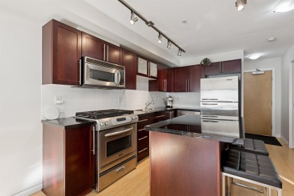 Photo 7 at 311 - 122 E 3rd Street, Lower Lonsdale, North Vancouver