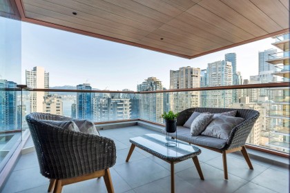 Photo 4 at 2005 - 1482 Robson Street, West End VW, Vancouver West