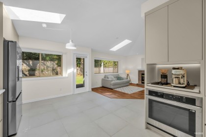 Photo 11 at 3265 Chaucer Avenue, Lynn Valley, North Vancouver