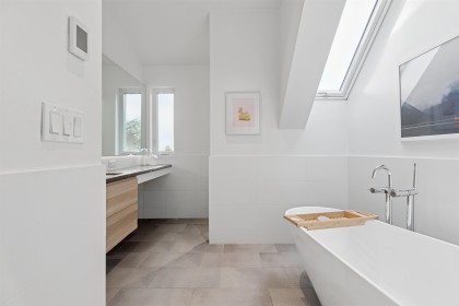 Photo 17 at 1425 William Avenue, Boulevard, North Vancouver