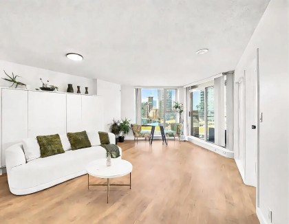 Photo 1 at 1807 - 583 Beach Crescent, Yaletown, Vancouver West