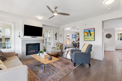 Photo 5 at 1 - 244 E 5th Street, Lower Lonsdale, North Vancouver