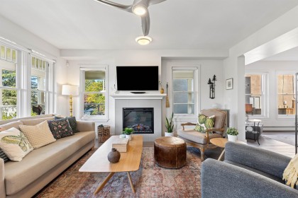 Photo 4 at 1 - 244 E 5th Street, Lower Lonsdale, North Vancouver