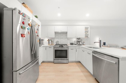 Photo 14 at 402 - 1519 Crown Street, Lynnmour, North Vancouver