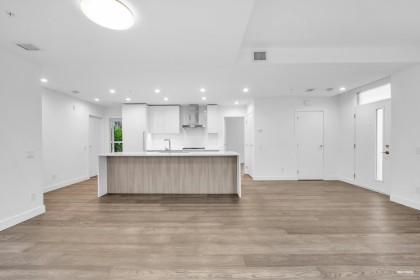 Photo 8 at 128 - 2060 Curling Road, Pemberton NV, North Vancouver