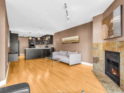 Photo 6 at 203 - 4323 Gallant Avenue, Deep Cove, North Vancouver