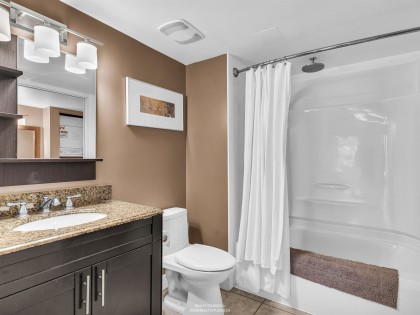 Photo 18 at 203 - 4323 Gallant Avenue, Deep Cove, North Vancouver