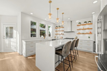 Photo 4 at 1725 Orkney Place, Northlands, North Vancouver