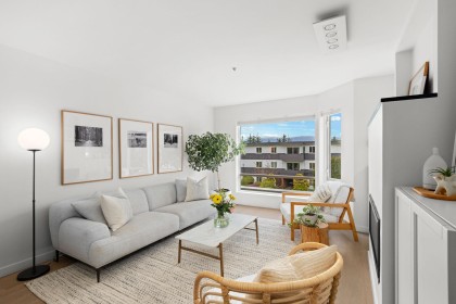 Photo 3 at 201 - 2238 W 2nd Avenue, Kitsilano, Vancouver West