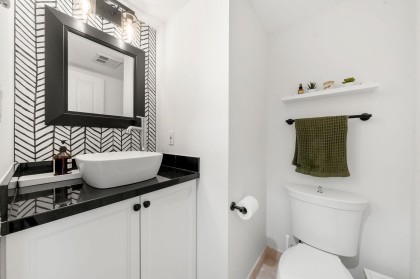 Photo 16 at 202 - 1106 W 11th Avenue, Fairview VW, Vancouver West