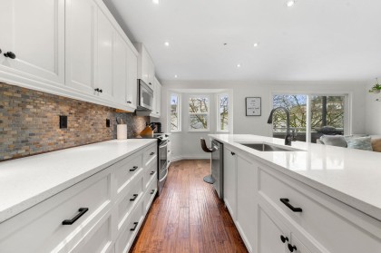 Photo 12 at 202 - 1106 W 11th Avenue, Fairview VW, Vancouver West