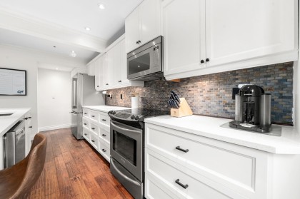 Photo 9 at 202 - 1106 W 11th Avenue, Fairview VW, Vancouver West